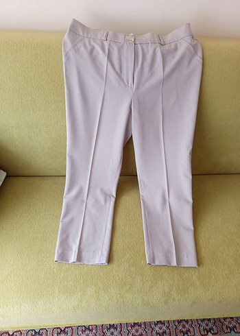 Düğmeli Bej Kumaş Kadın Pantolon - Görsel 4