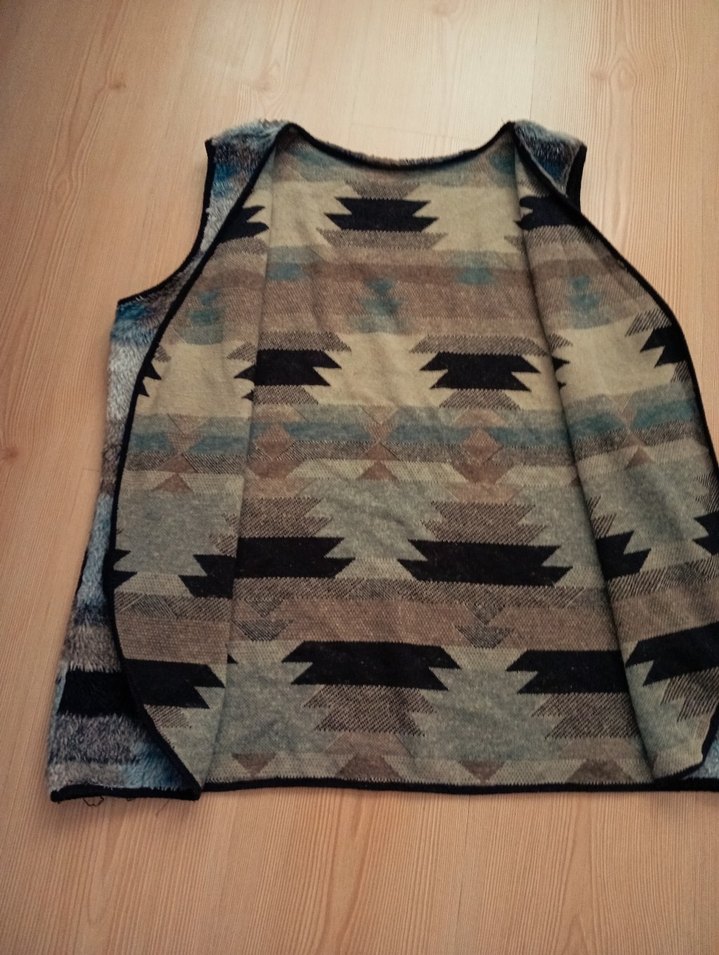 Bohem V Yaka tüylü Kolsuz retro vintage Yelek - Görsel 2