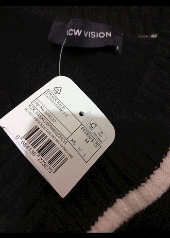 2026 sezon Siyah V Yaka Salaş Kadın Kazak - Görsel 4