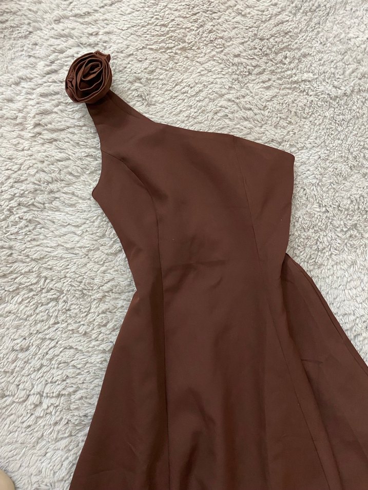 Tek Omuzlu Uzun Abiye Elbise - Görsel 3