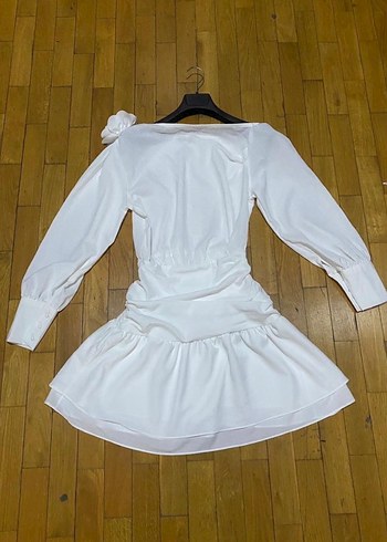 Beyaz Mini Elbise - Görsel 4