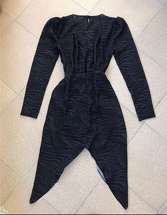 Zara Asimetrik elbise