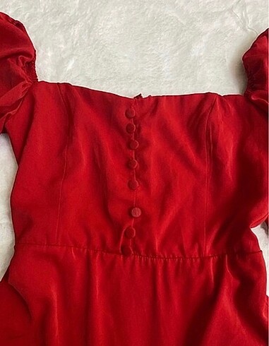 Zara Kırmızı elbise