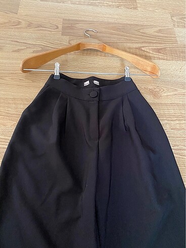 Zara Siyaj pantolon