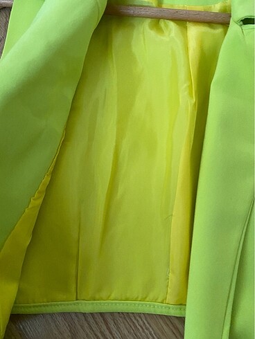 Zara Neon yeşili