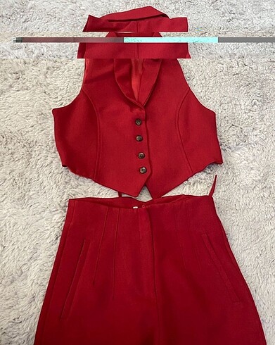 Zara Bordo takım