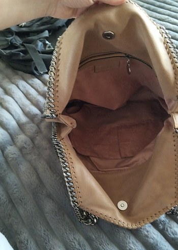 Bej Zincir Detaylı Deri Kadın Çanta - Görsel 5