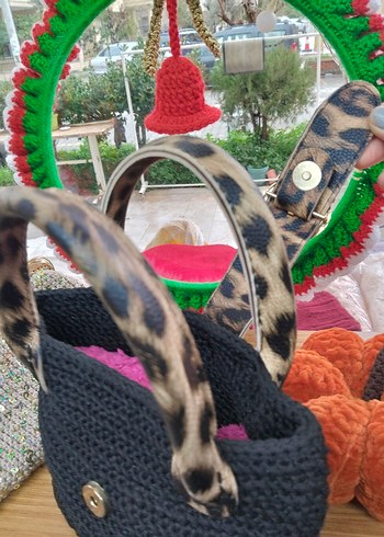 Leopar Desenli Siyah Örgü Kadın Çanta - Görsel 2