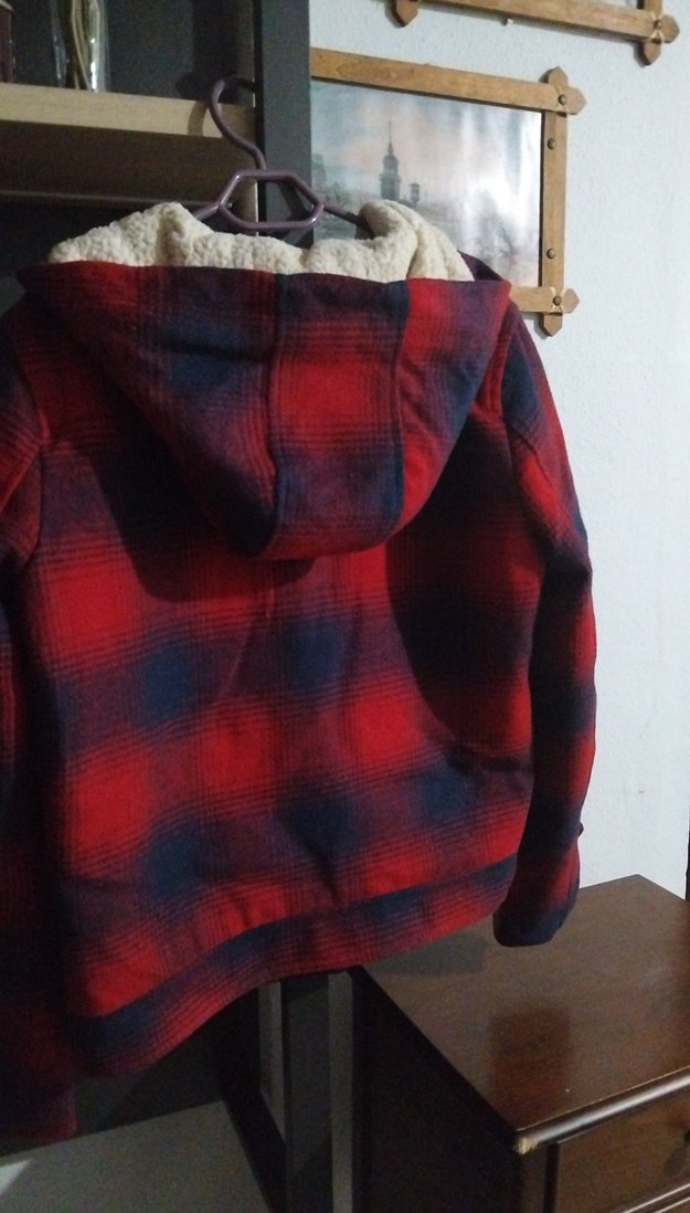 Kırmızı Desenli Düğmeli Kadın Mont - Görsel 5