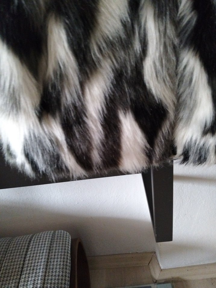 Bohem Zebra Desenli Kürklü Kadın Yelek - Görsel 3