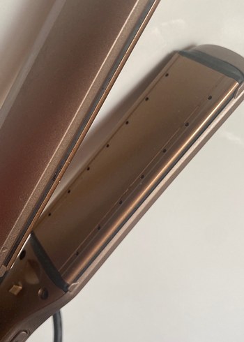 Grunding Afgan Yağlı Grundig Saç Düzleştirici
