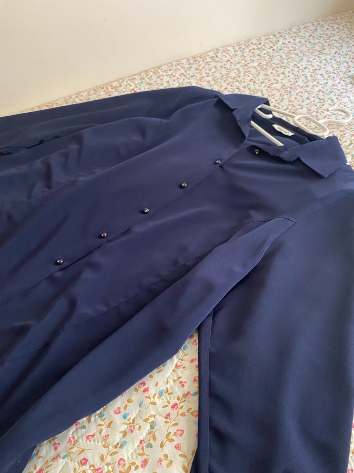 Düğmeli Lacivert Kadın Gömlek - Görsel 2