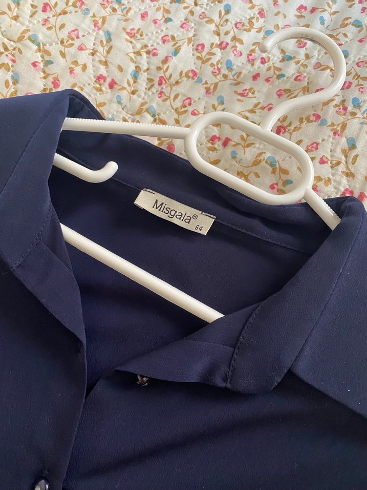 Düğmeli Lacivert Kadın Gömlek - Görsel 3