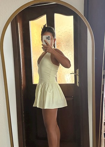 s Beden sarı Renk Zara Butter Yellow Tereyağı Sarısı Mini Elbise Sarı