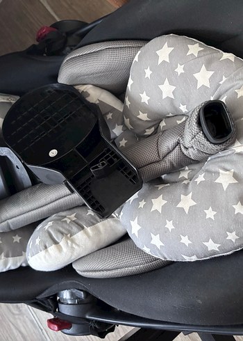 Gri ve Siyah Bebek Arabası - Görsel 5