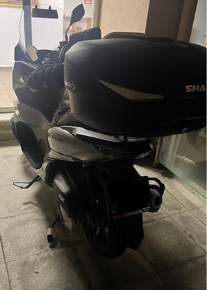 Honda pcx 2024 1600 km - Görsel 4