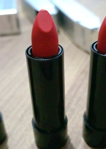 Canlı Bordo Ruj Çeşitleri - Görsel 7