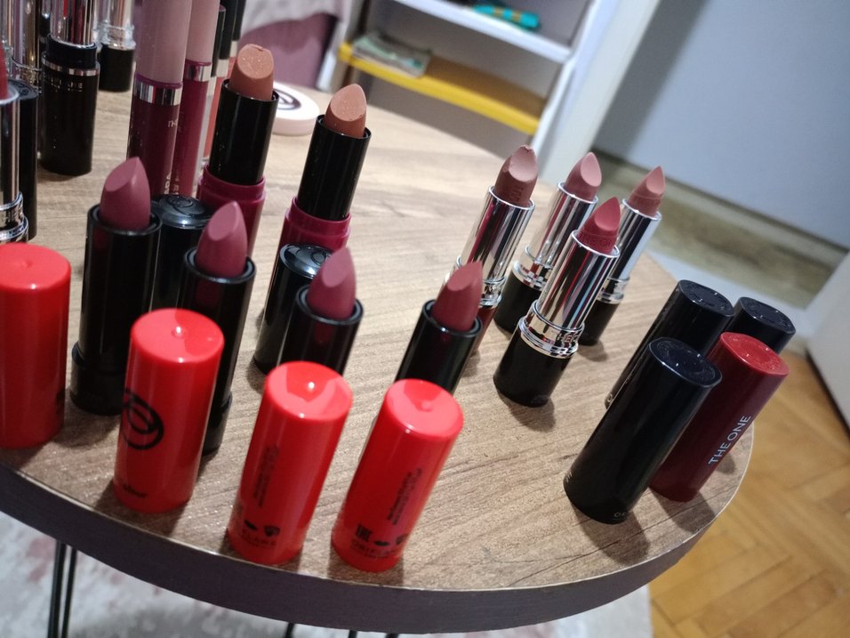 Canlı Bordo Ruj Çeşitleri - Görsel 4