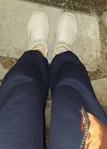 Ugg Pofuduk bot