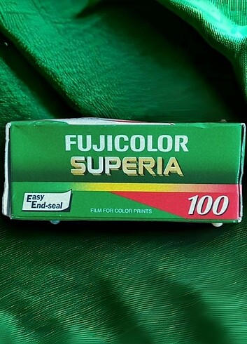 Fujicolor superia roll film