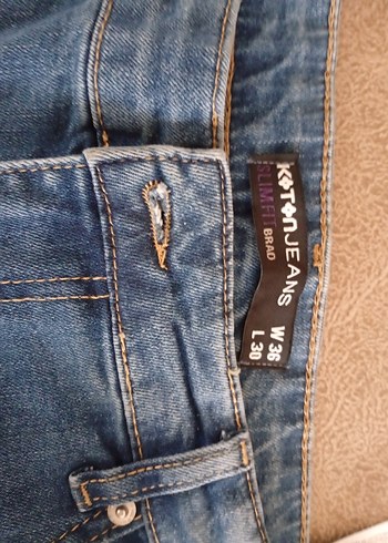 Düğmeli  erkek Kot Pantolon Midi Boy bir kere giyilmiştir - Görsel 2