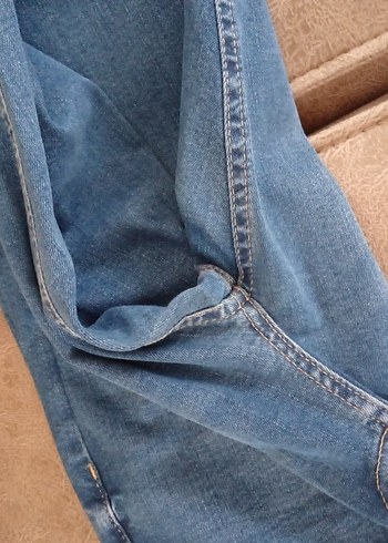 Düğmeli  erkek Kot Pantolon Midi Boy bir kere giyilmiştir - Görsel 3