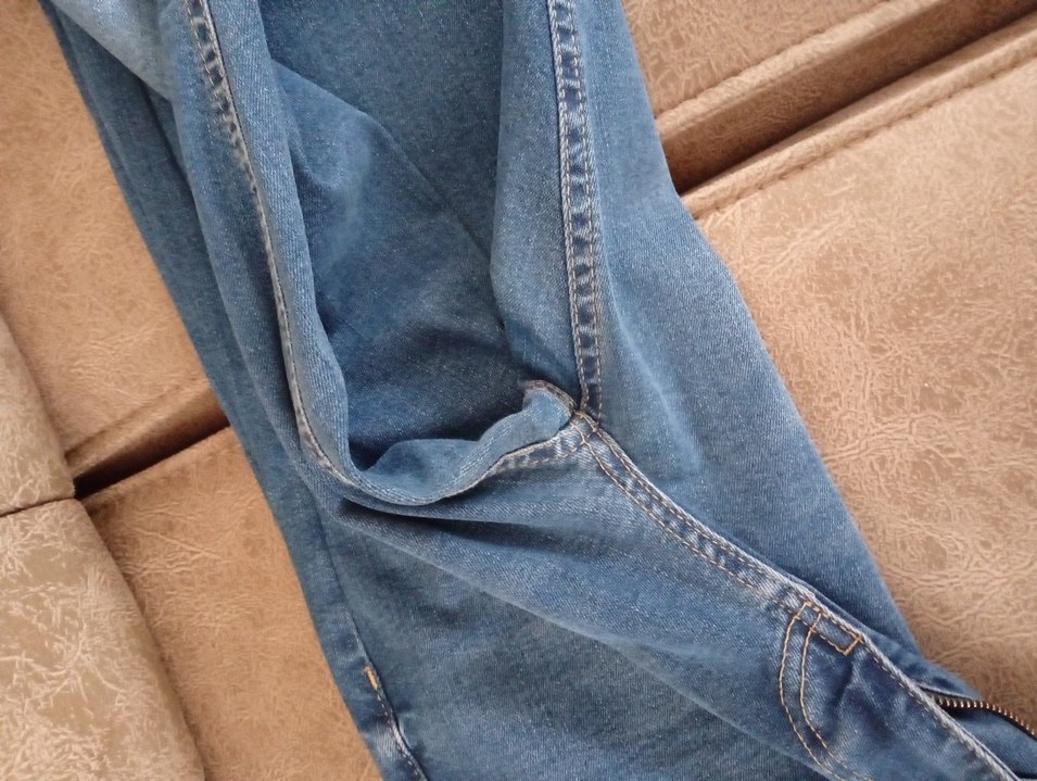 Düğmeli  erkek Kot Pantolon Midi Boy bir kere giyilmiştir - Görsel 3