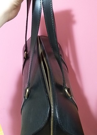 Beden louis vuitton çanta