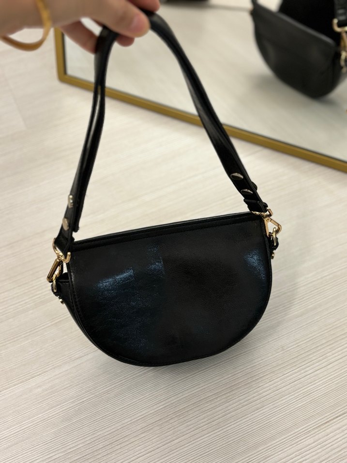 Klasik Siyah Deri Kadın Çanta - Görsel 2