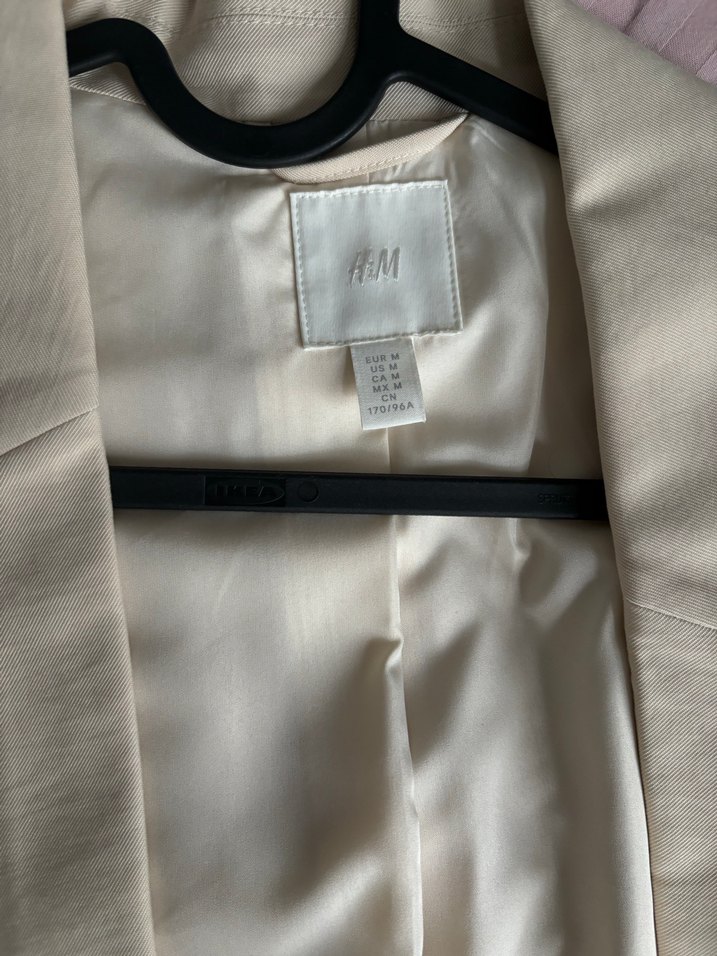 Bej Kadın Keten Düğmeli Ceket - Görsel 3