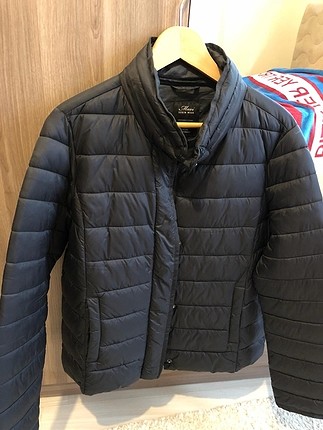 Mavi Jeans Sıfıra Yakın Kadın Mont
