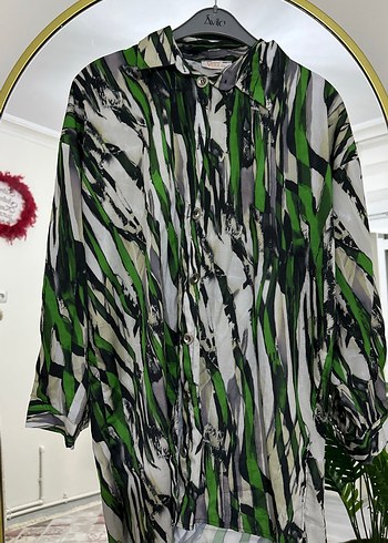 Yeşil Gri Batik Desenli Salaş Midi Gömlek