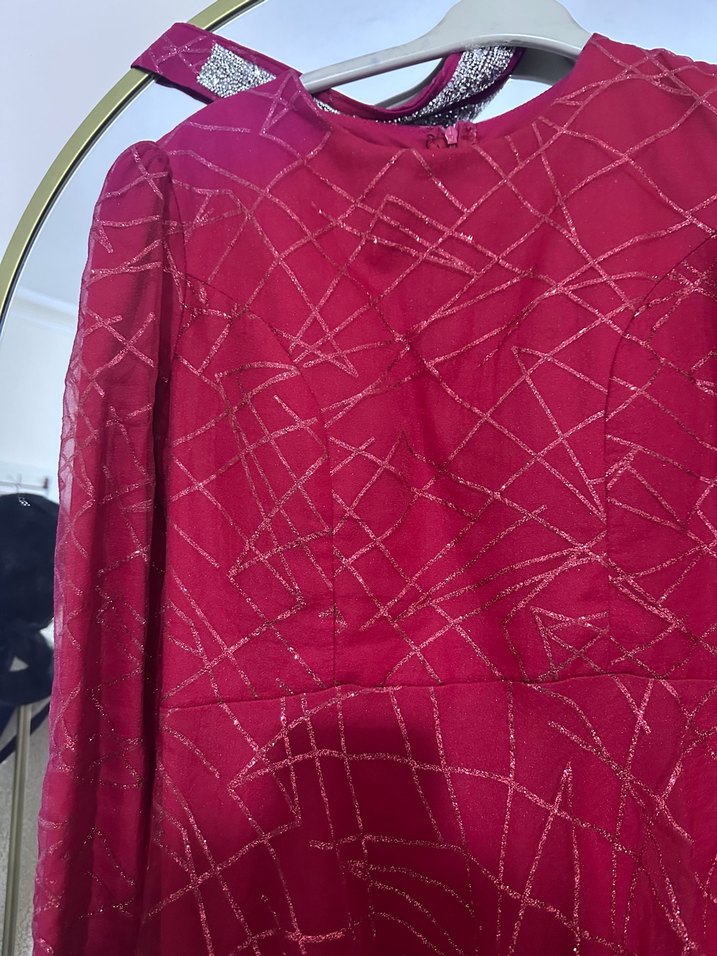 Bordo İşlemeli Uzun Kadın Abiye Elbise - Görsel 5