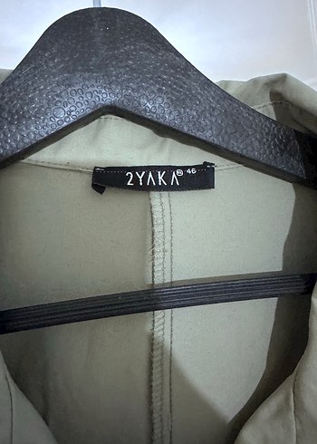 Kadın Uzun Düğmeli Gri Yağmurluk - Görsel 5