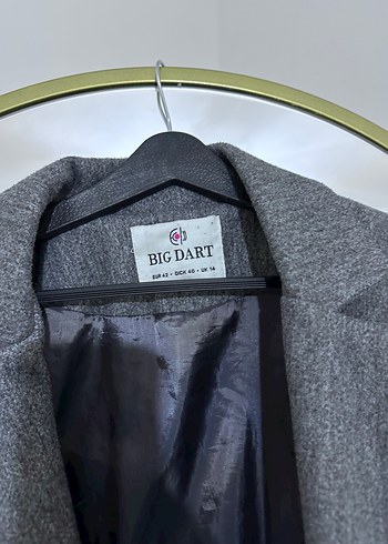 Gri Düğmeli Kaban - Görsel 3