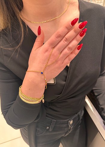 Zincir Detaylı Altın Renkli Kadın El Zinciri - Görsel 3