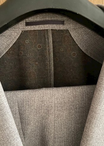 Gri Düğmeli Erkek Takım Elbise Ceketi - Görsel 4