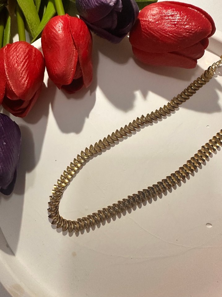 Altın Renkli Yılan Desenli Zincir Kolye - Görsel 2