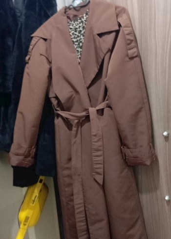 Bej Kadın Uzun Kemerli Trençkot - Görsel 2