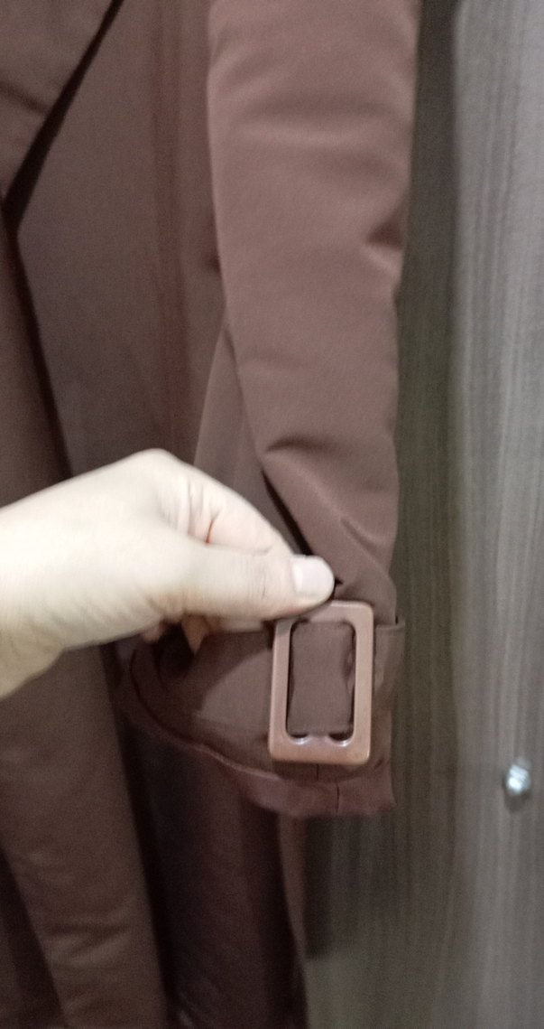 Bej Kadın Uzun Kemerli Trençkot - Görsel 4