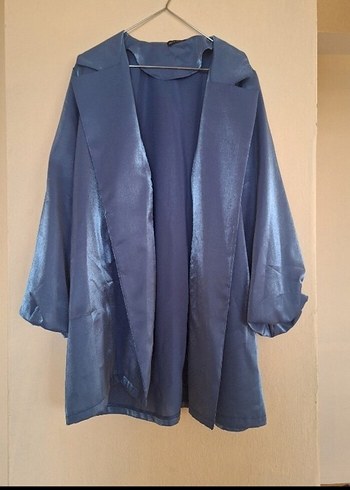 Uzun Parlak Mavi Kadın ceket - Görsel 2