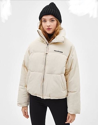 Bershka?nın geçen sezon en sevilen şişme montu