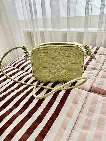Stradivarius marka çanta