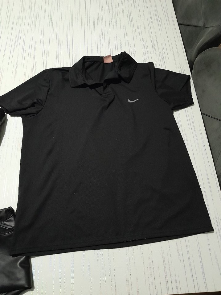 Siyah Polo Yaka Erkek Tişört - Görsel 2