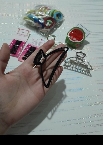 Siyah Tokalı Kadın Saç Mandalı - Görsel 2