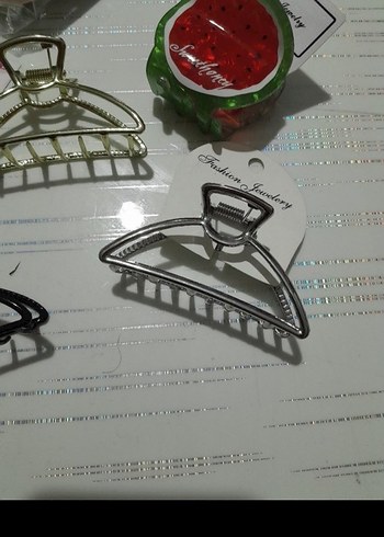 Gri Metal Tokalı Saç Mandalı - Görsel 2