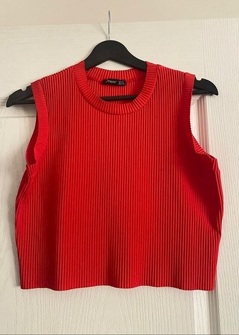 s Beden kırmızı Renk Kırmızı Mini Yüksek Yakalı Crop Top
