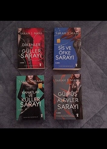 Dikenler ve güller sarayı 