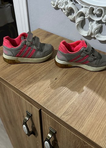 Kız Çocuk Gri Cırtlı Spor Ayakkabı - Görsel 3