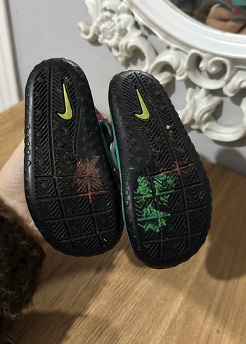 Kız Çocuk Renkli Toka Detaylı Terlik - Görsel 3